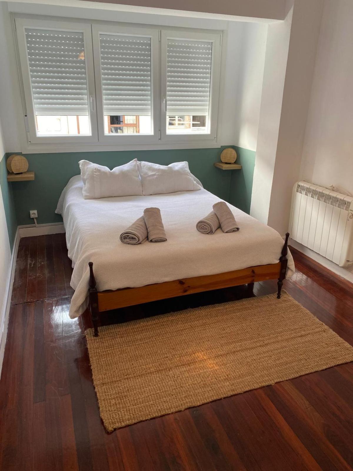 Appartement Avec Terrasse Santoña Exteriör bild