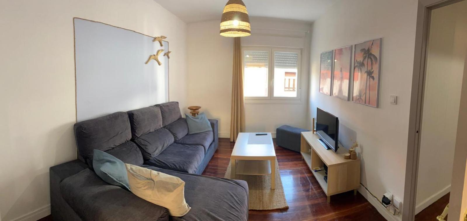 Appartement Avec Terrasse Santoña Exteriör bild